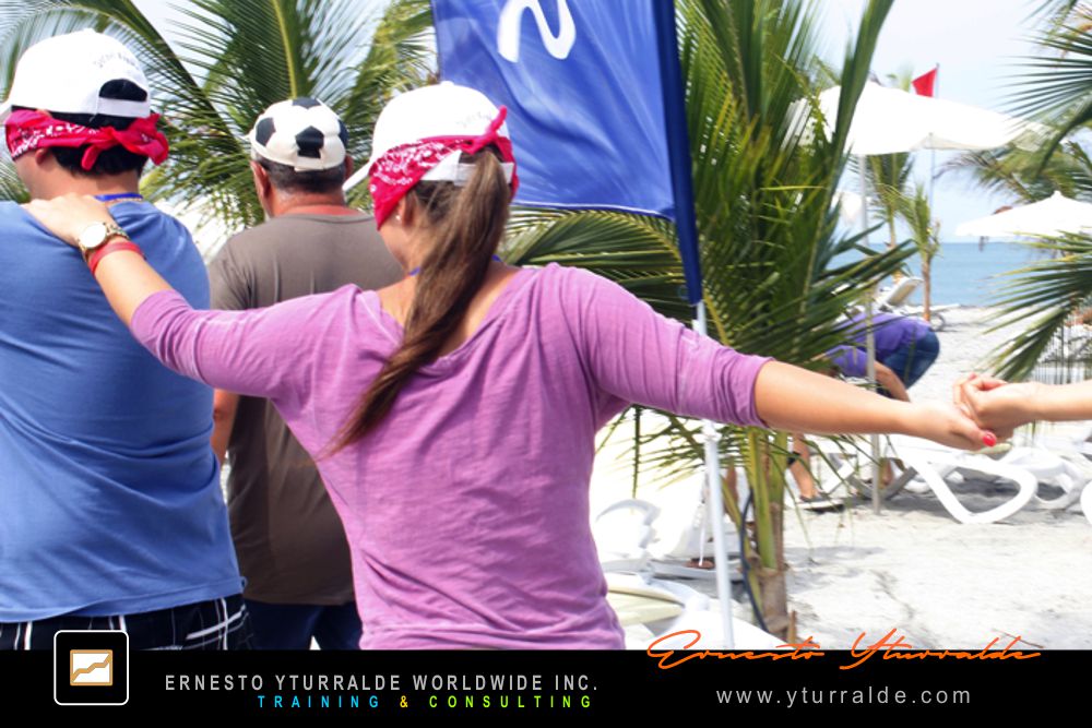 Team Building Corporativo LATAM | Taller de Cuerdas como herramienta vivencial para equipos de alto desempeño