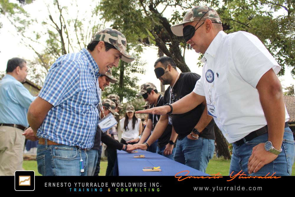 Team Building Corporativo LATAM | Desafíos colaborativos que promueven sinergia y corresponsabilidad